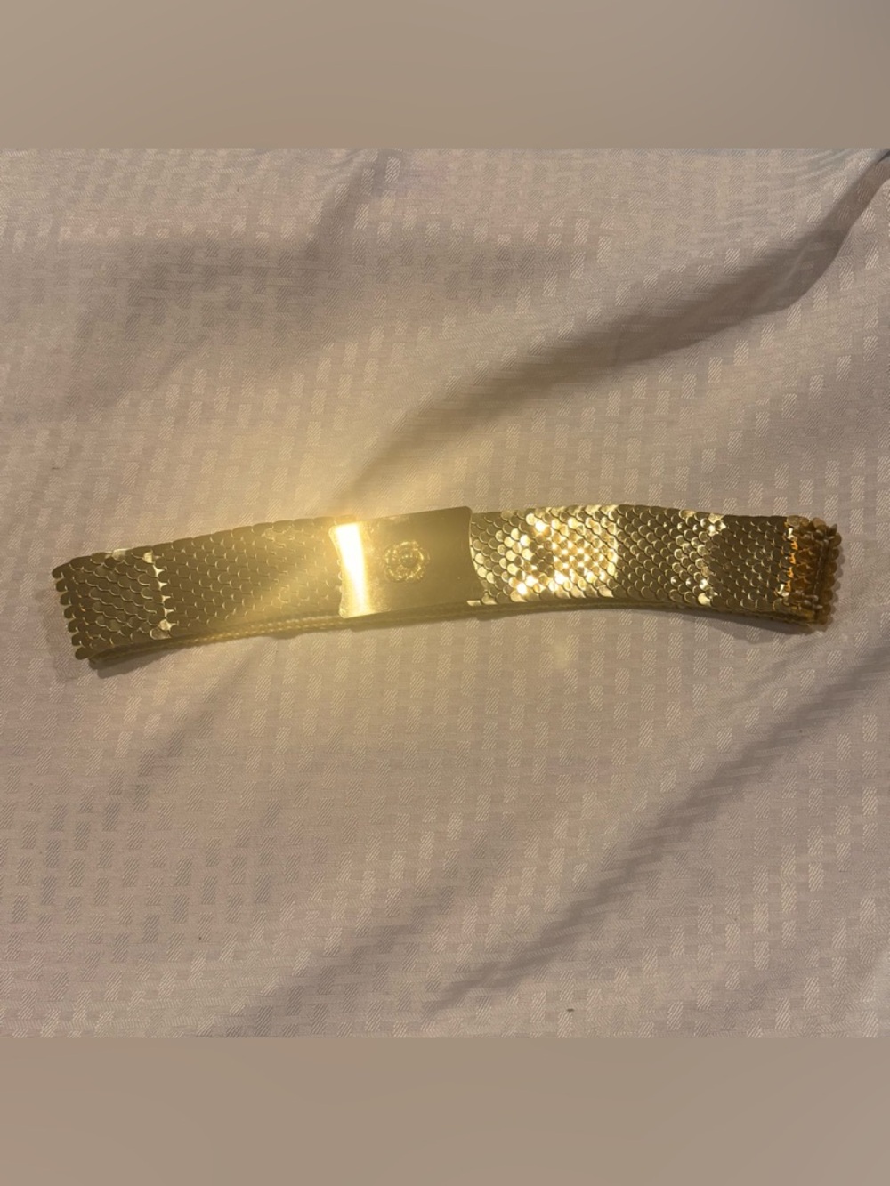 Vintage 1980s Gold Metallic Scaled  Stretch Belt with Floral Buckle Glam Loud - Picture 3 of 6